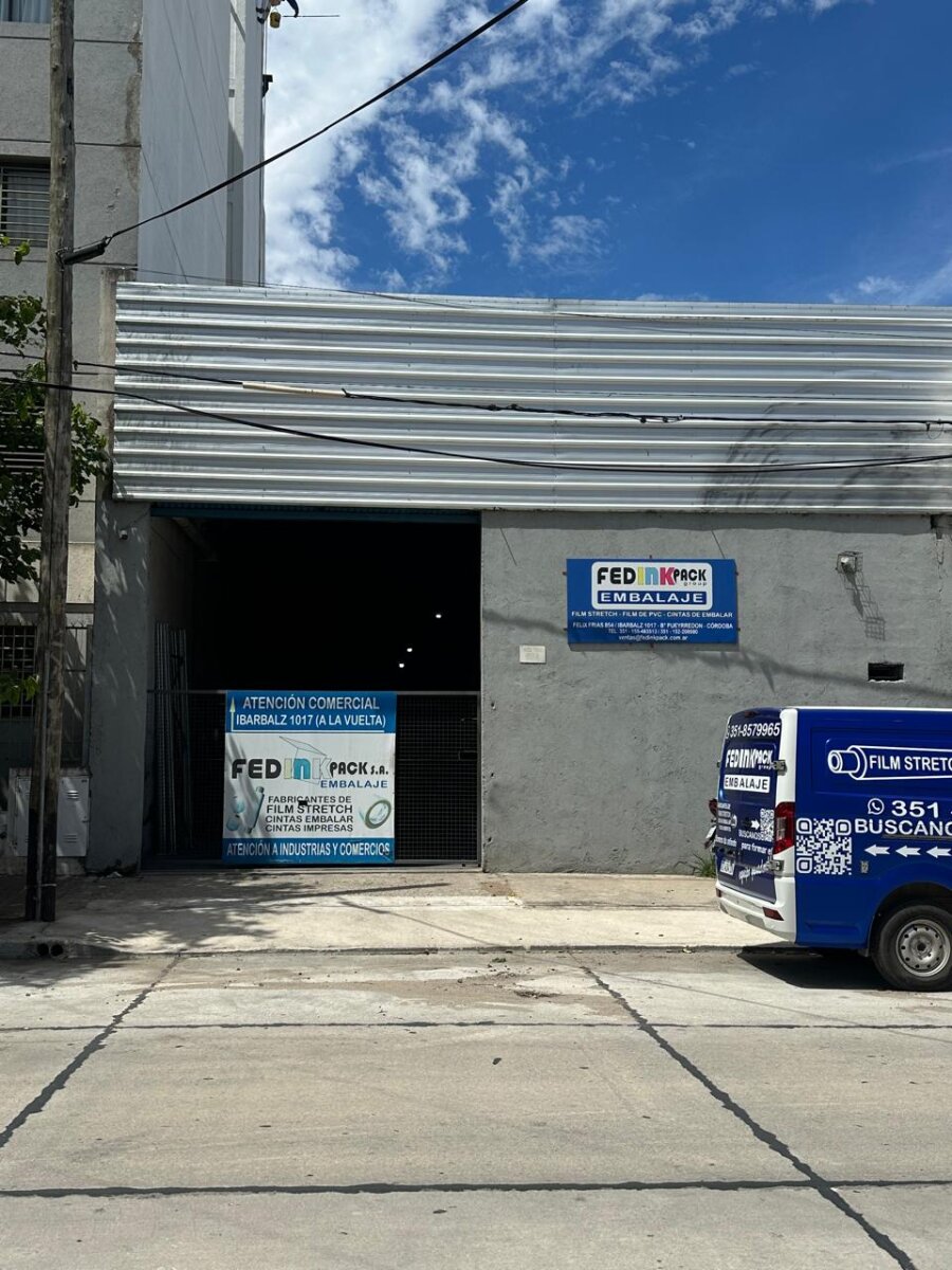 GALPON A LA VENTA CALLE FELIX FRIAS 854 - 3