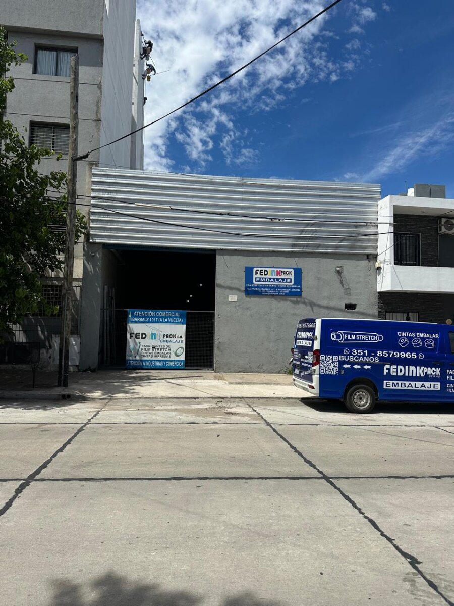 GALPON A LA VENTA CALLE FELIX FRIAS 854 - 2