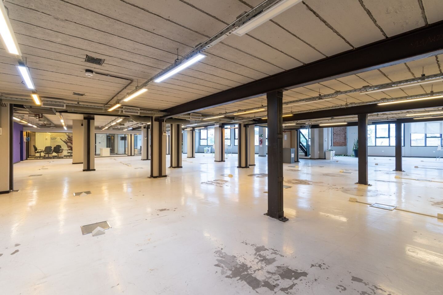Alquiler. Edificios/Oficinas. Ideal empresas. - 20
