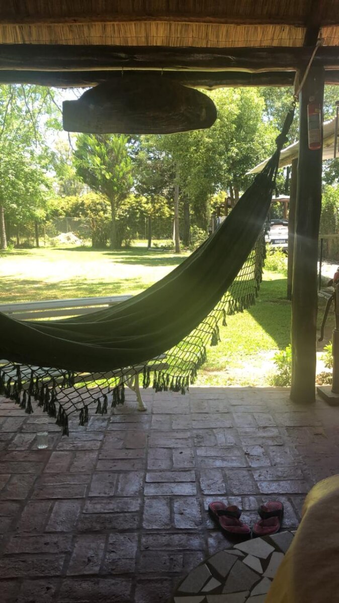 CASA DE DOS DORMITORIOS CON PILETA Y AMPLIO PARQUE EN OLIVEROS - 26