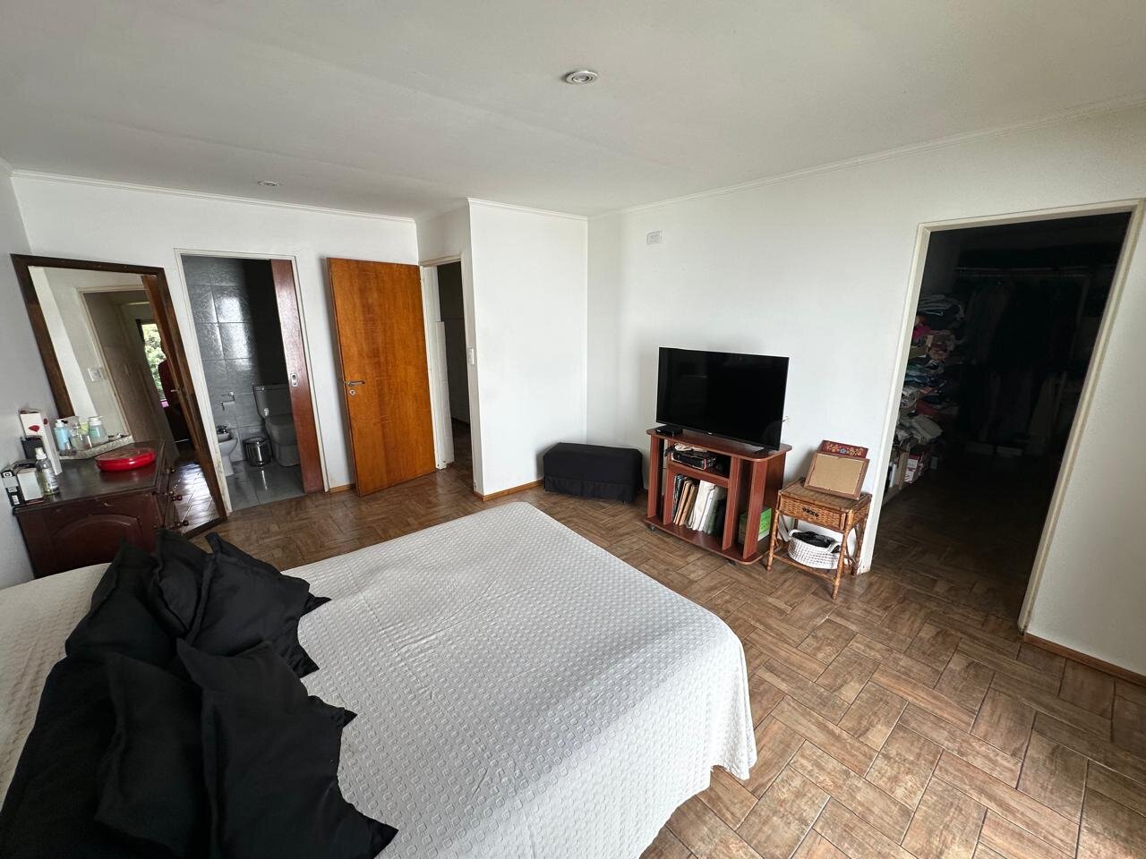 Vende/permuta bella casa en Parque Avambae - 16