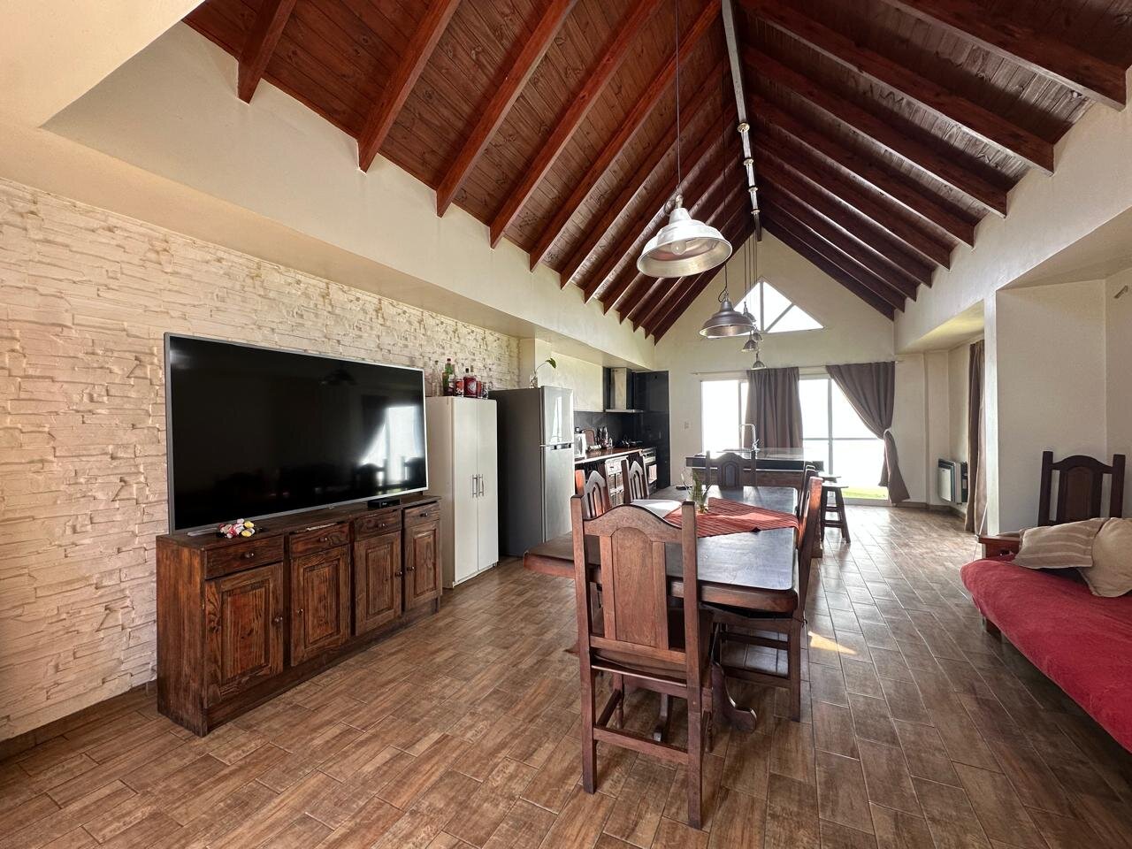 Vende/permuta bella casa en Parque Avambae - 22