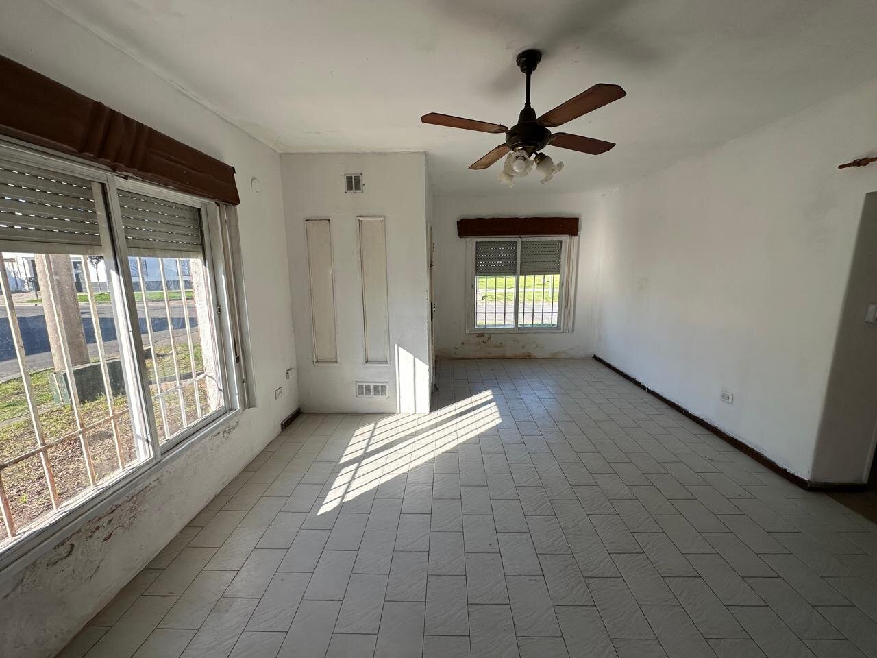 Vende casa ubicada en Belgrano 1071 - 22