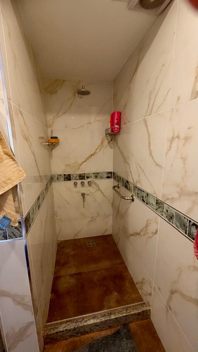 CASA MULTIFAMILIAR A NUEVO CON POSIBILIDAD DE UNIFICAR Y AMPLIAR - 18