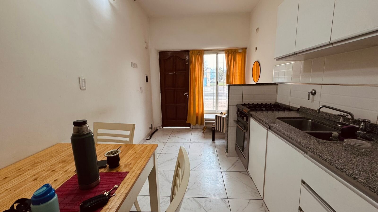 CASA MULTIFAMILIAR A NUEVO CON POSIBILIDAD DE UNIFICAR Y AMPLIAR - 42