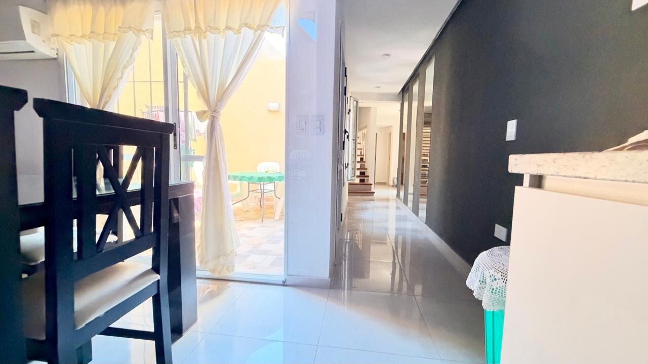 CASA MULTIFAMILIAR A NUEVO CON POSIBILIDAD DE UNIFICAR Y AMPLIAR — foto 7