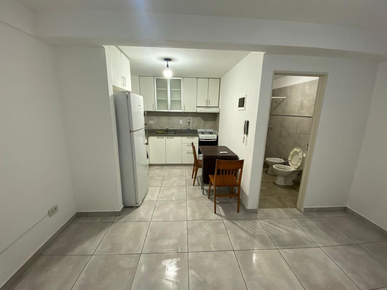 Monoambiente en venta zona Sarandi Avellaneda. — foto 2