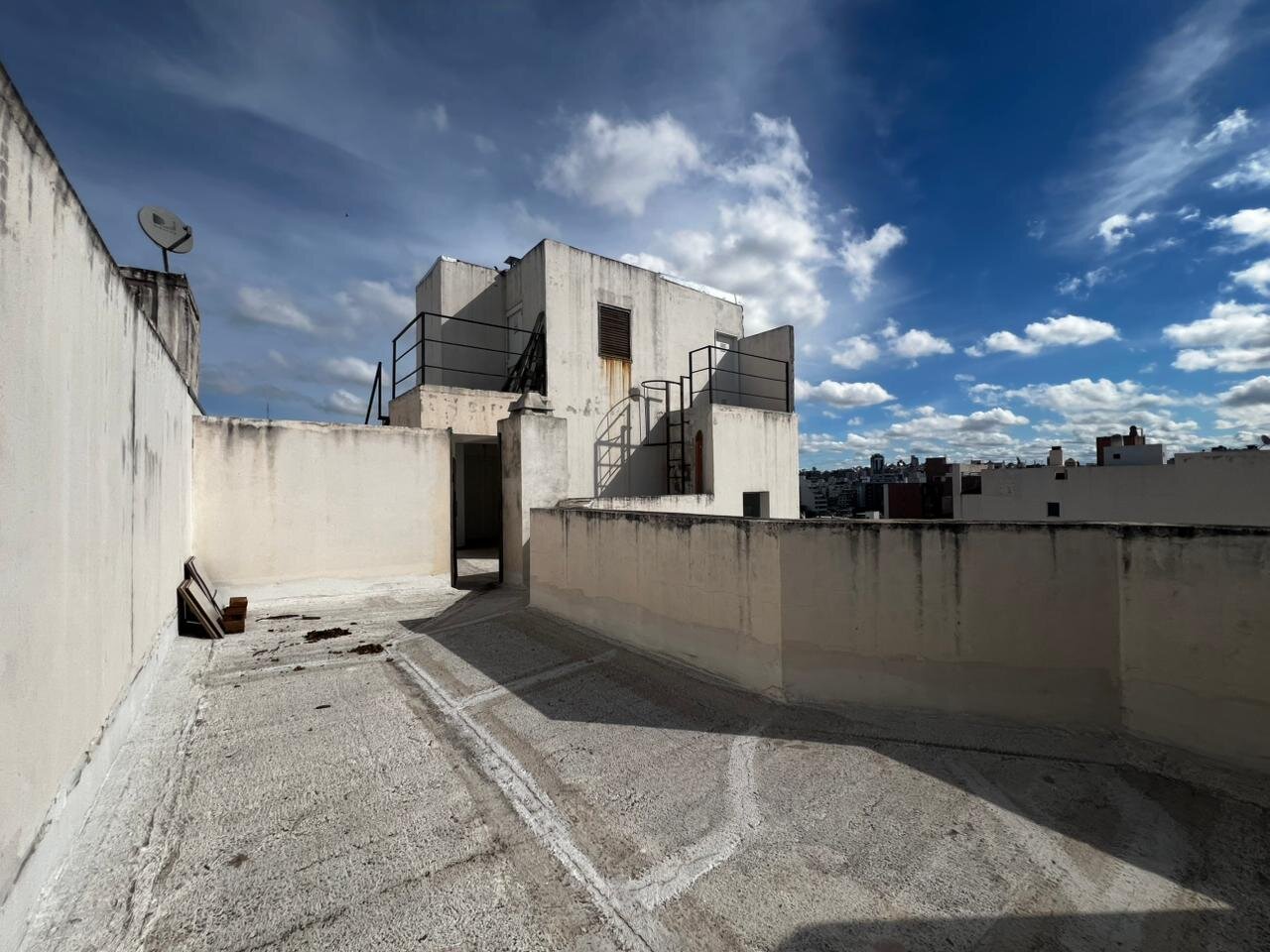 Departamento en Alquiler de 2 dormitorios con balcon y terraza propia - 18