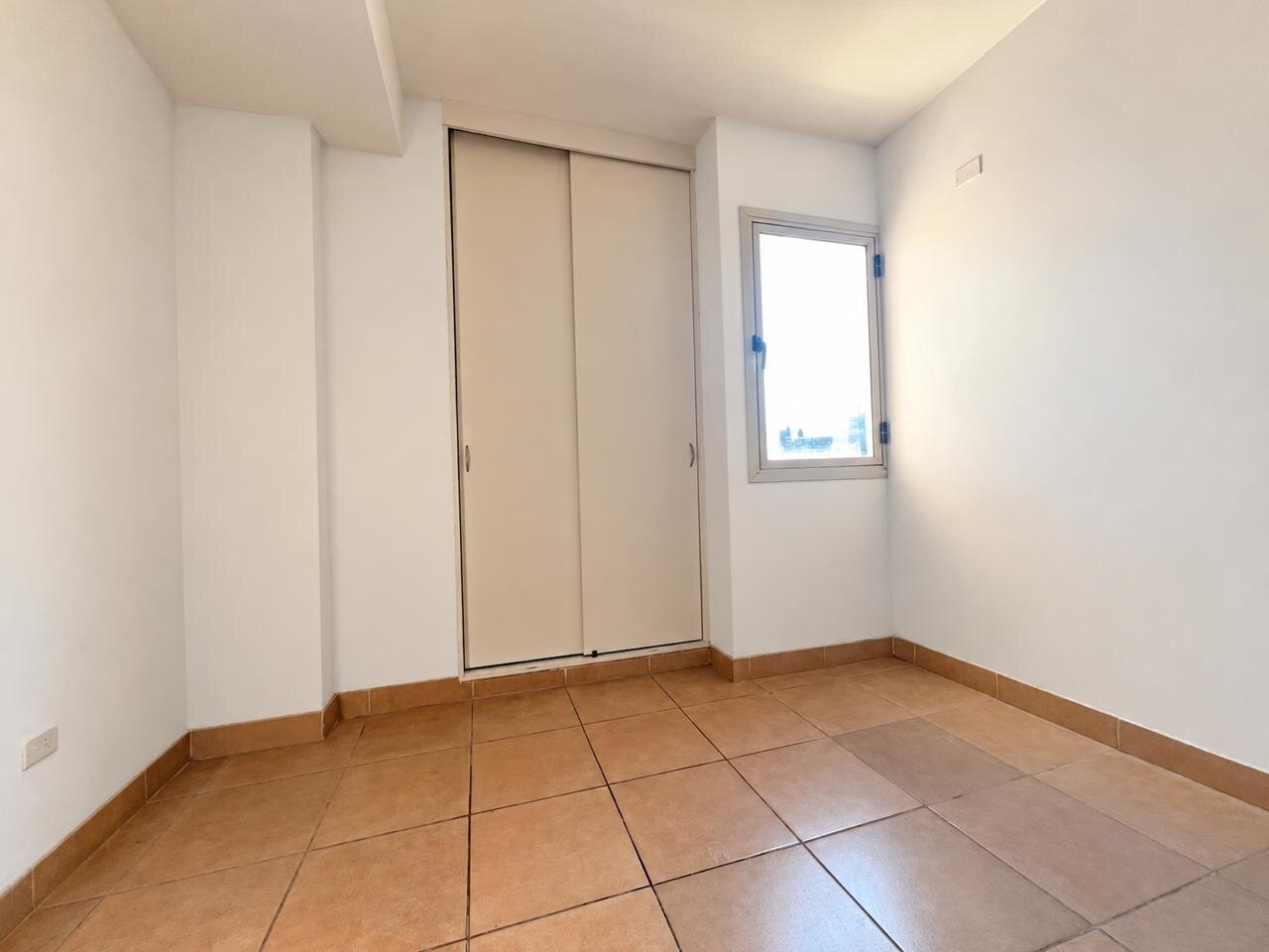 Departamento en Alquiler de 2 dormitorios con balcon y terraza propia — foto 10