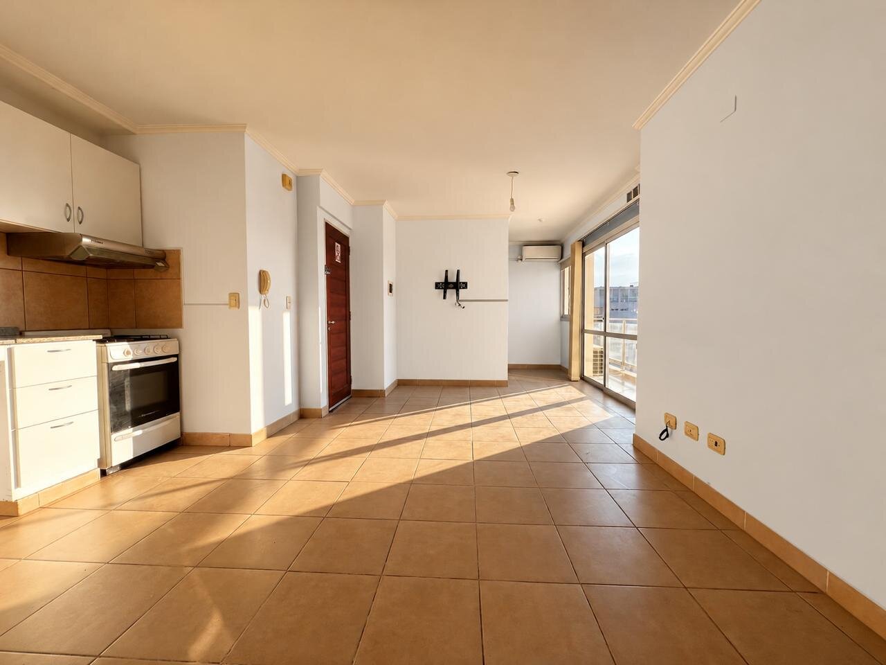 Departamento en Alquiler de 2 dormitorios con balcon y terraza propia — foto 7