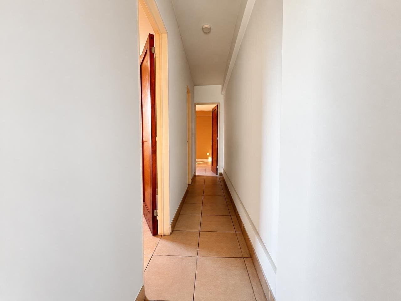 Departamento en Alquiler de 2 dormitorios con balcon y terraza propia — foto 9