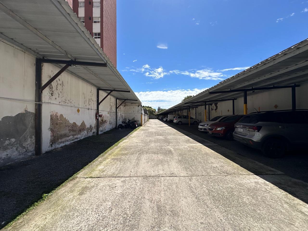 Vende amplio lote de 680 m2 en Italia 140 - 6