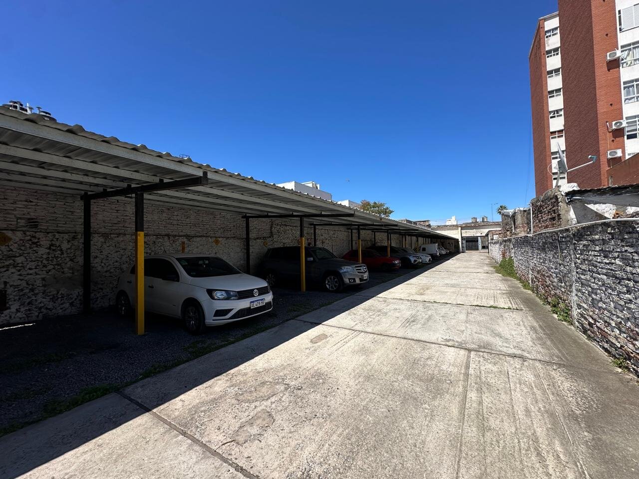 Vende amplio lote de 680 m2 en Italia 140 - 3