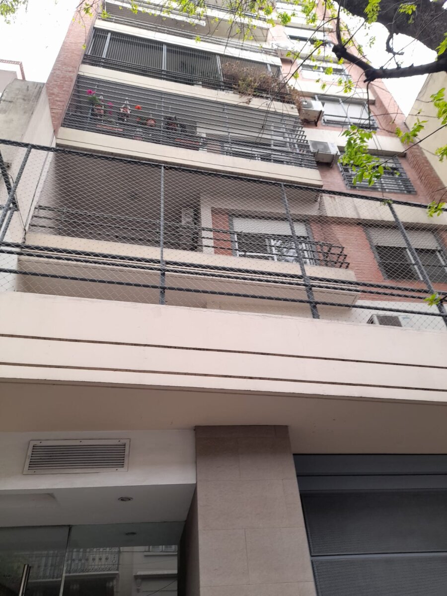 CABALLITO 3 AMB- CONTRAF-BALCON- BAULERA EXCELENTE-PALIER PRIVADO, CALEFACCION CON CALDERA AIRE AONDICIONADO MUY BUENA UBICACION — foto 3