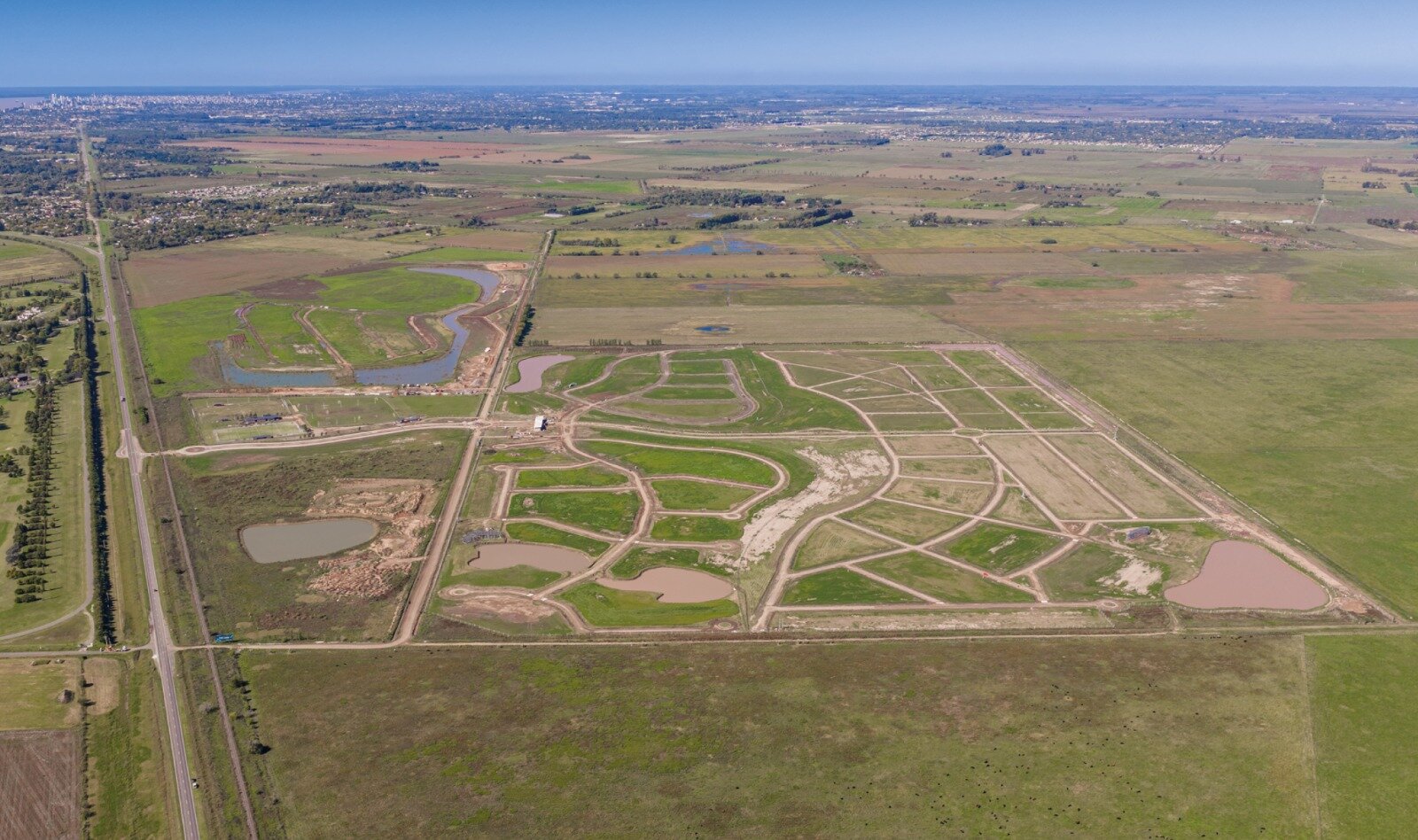 Lote Cinco Lagos - Ibarlucea - Barrio Lago Manso - Lote 75 - Proximidad Lago - 640M2 - 37