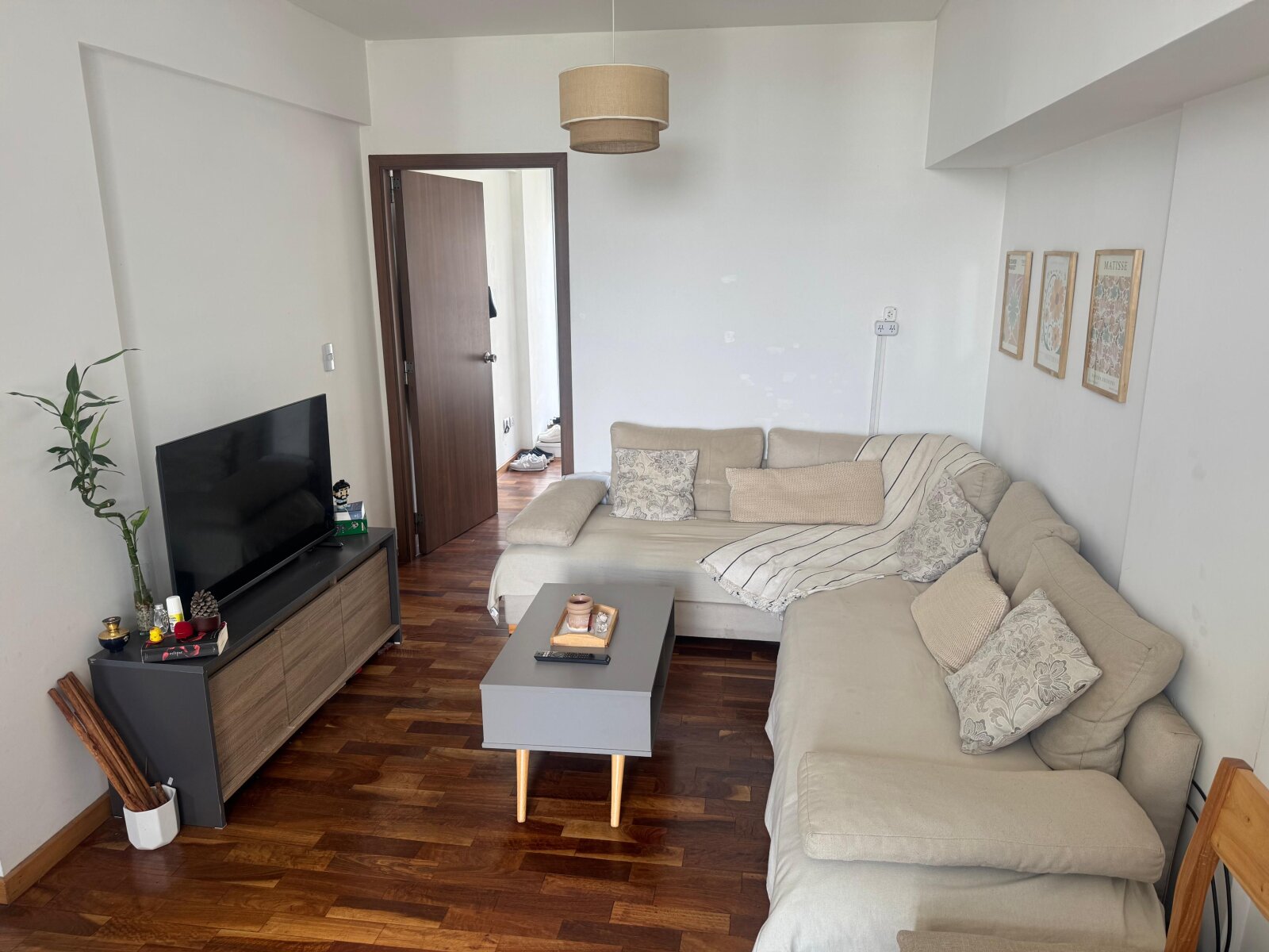 Departamento en venta de 2 ambientes c/ cochera y amenities. Piso alto. Almagro.