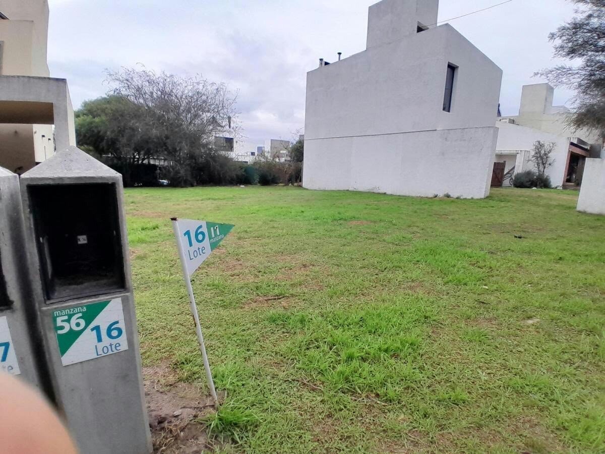 Lote en VENTA (Cancelado al 100%) | 350 m2 | TEJAS 4 - ETAPA 1 - 2