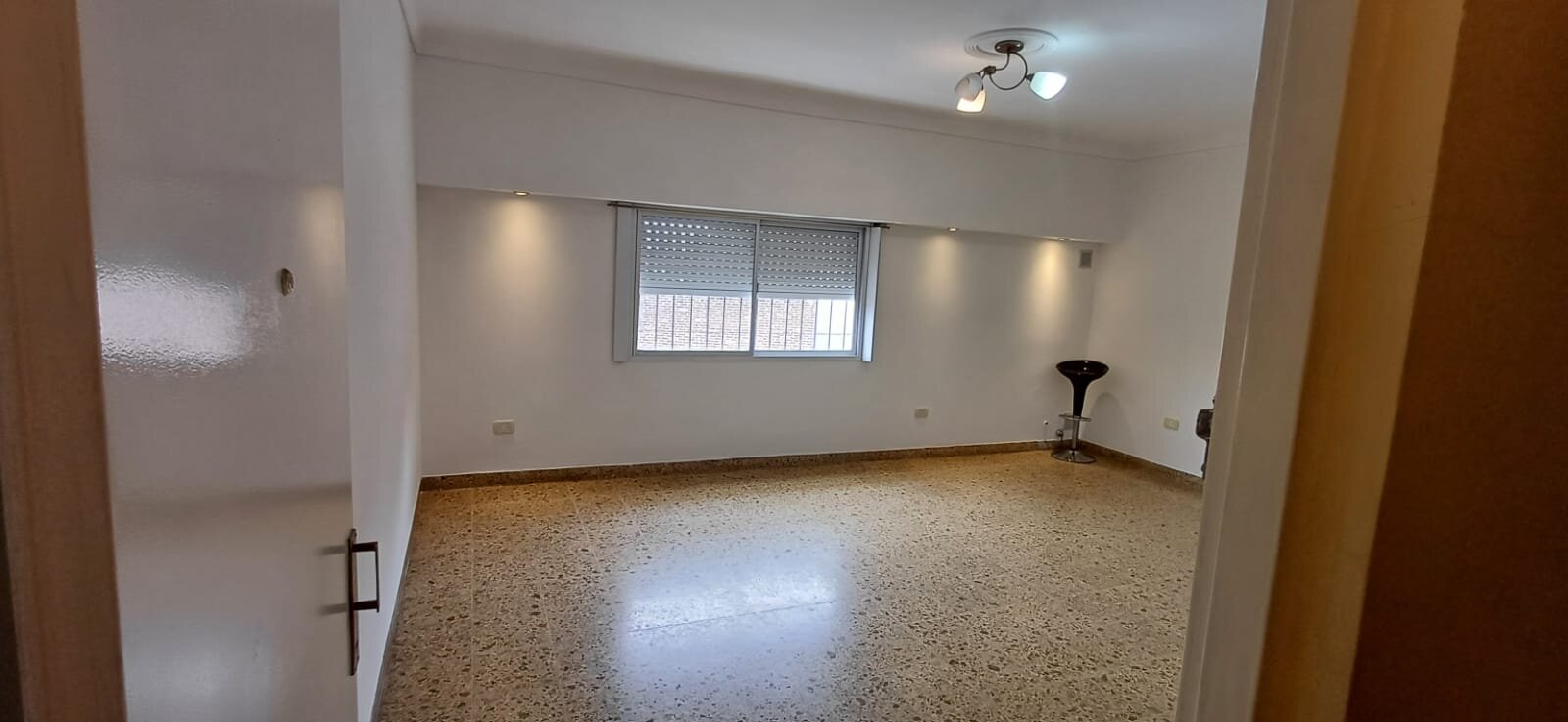 Alquiler Departamento 2 ambientes en Villa Luzuriaga