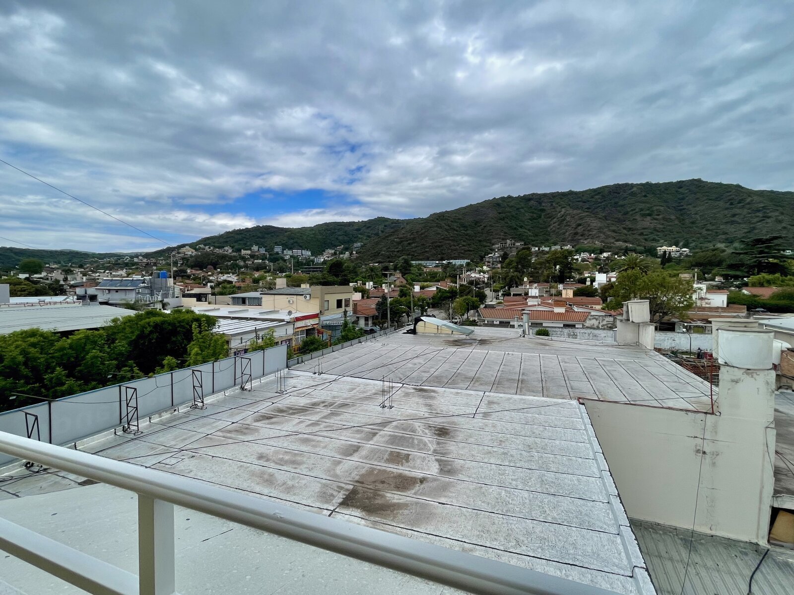 DPTO 2 DORMITORIOS V. CARLOS PAZ — foto 14