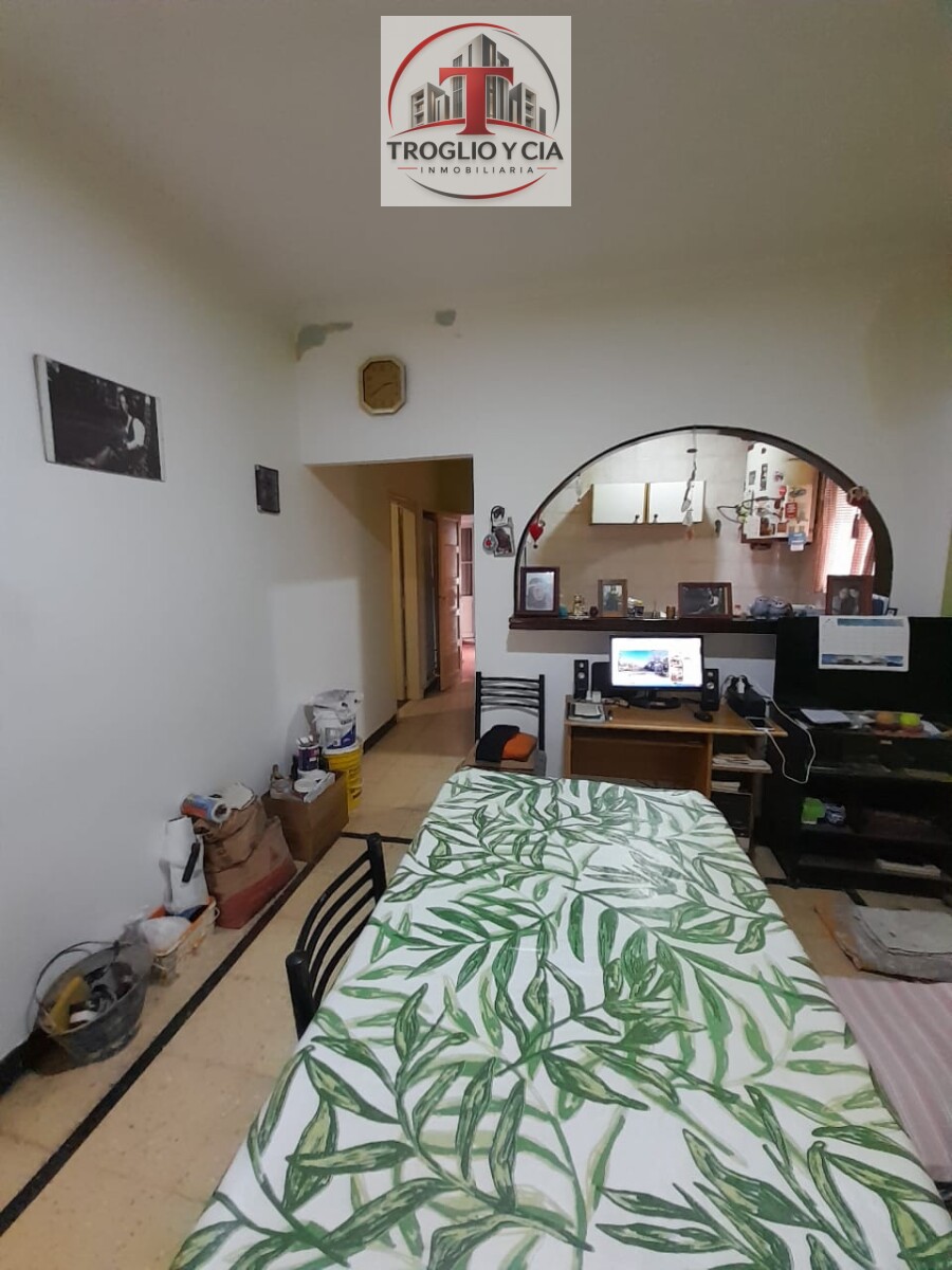 CASA EN PH 3 AMBIENTES-GARAGE-SAVIO AL 1500 — foto 3