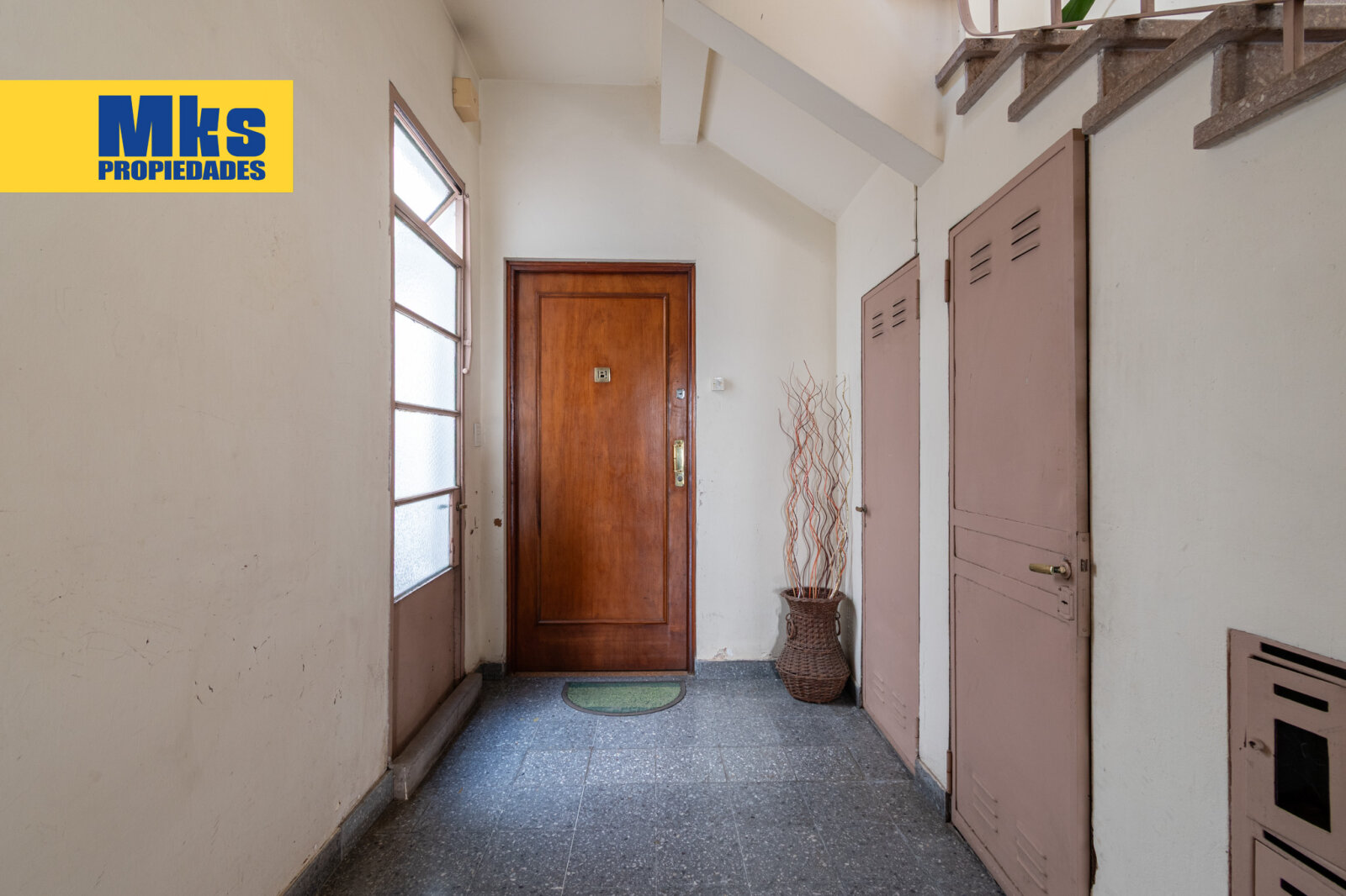 PH 2 ambientes en venta.Planta Baja con Patio y Parrilla. Reciclado a nuevo. Sin expensas. - 23