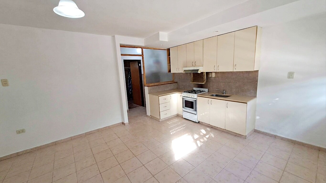 Departamento en Alquiler Bolivia 663 — foto 4