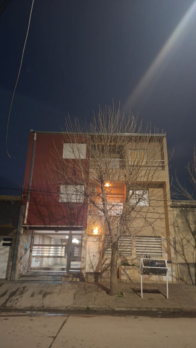 Departamento en Alquiler Bolivia 663 - 18