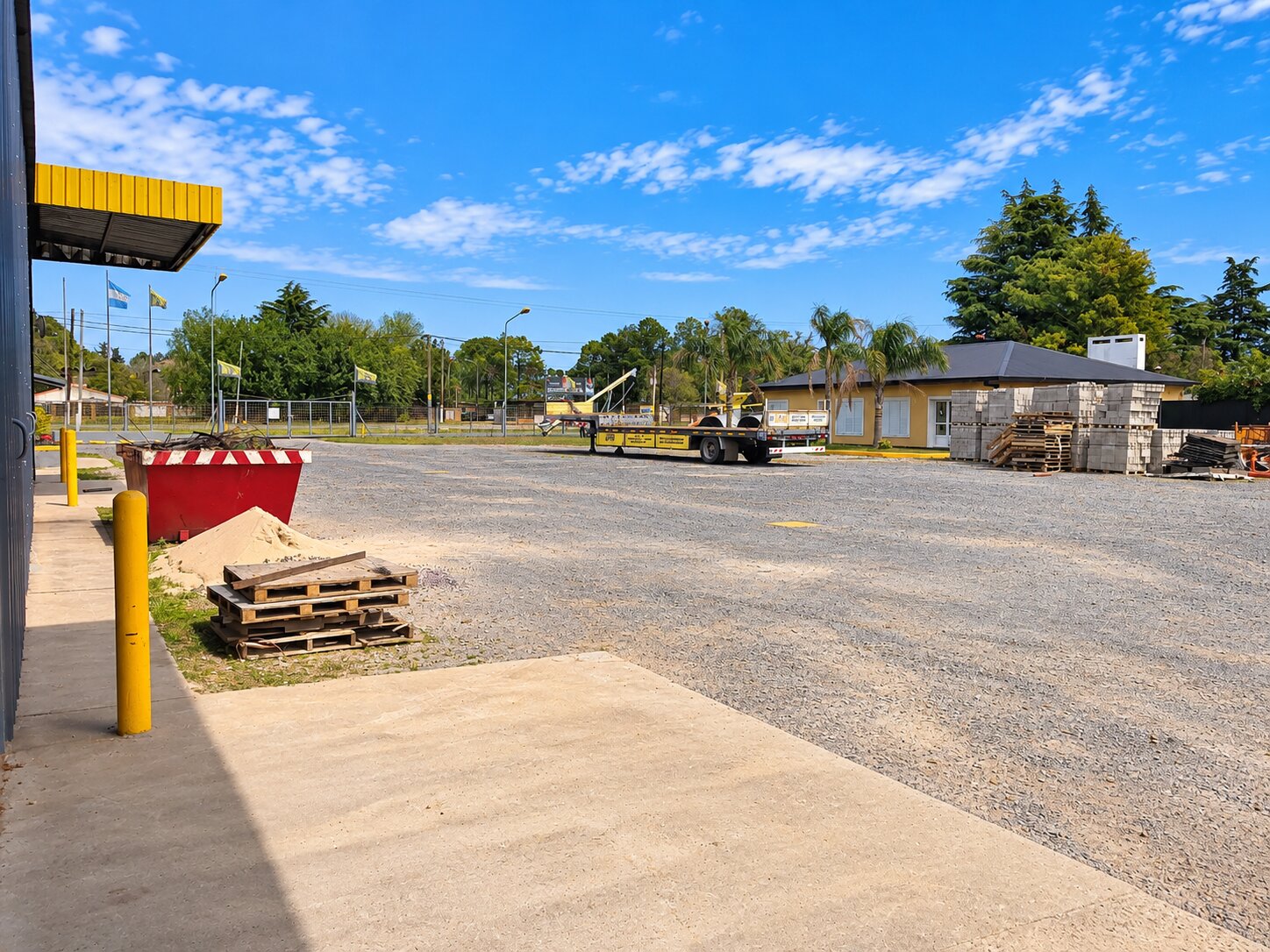 Nave 2.300 m2 + Oficinas 300 m2 en Alquiler | Alvear | Ruta Provincial 21 km 288 - 13