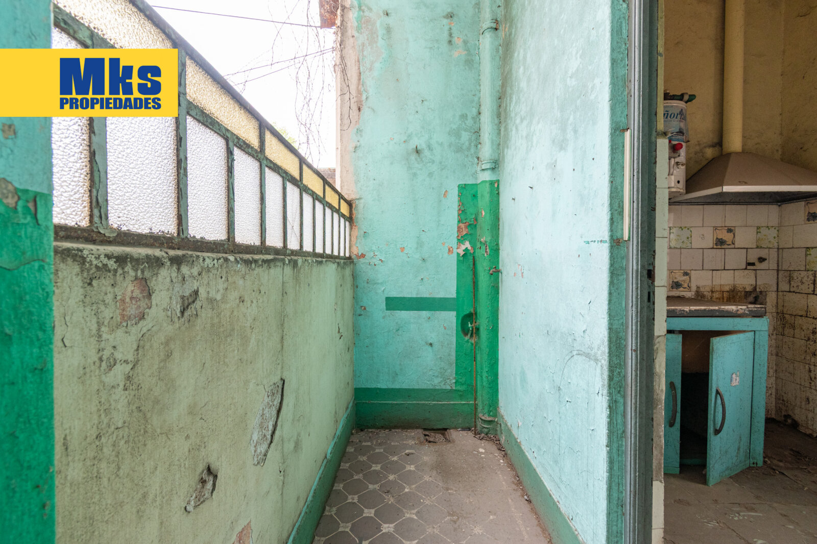 Venta en Block barrio de La Boca. 10 Phs mas local en esquina. Ideal inversion, zona de crecimiento. - 33