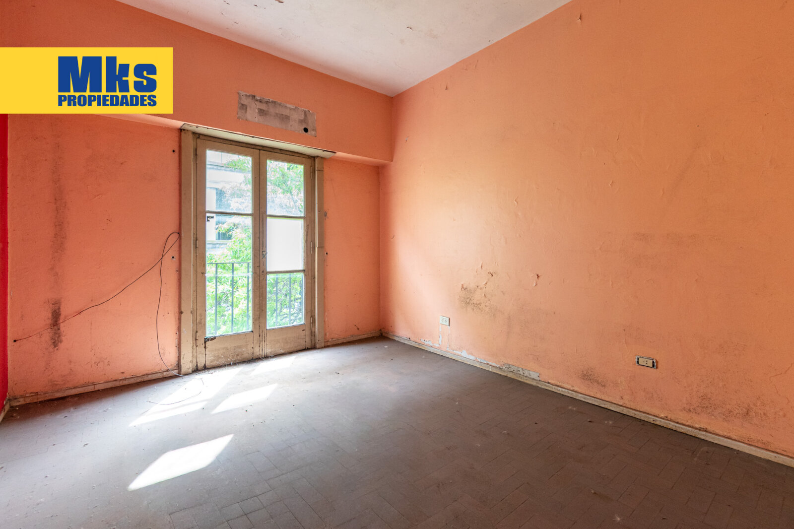Venta en Block barrio de La Boca. 10 Phs mas local en esquina. Ideal inversion, zona de crecimiento. - 41