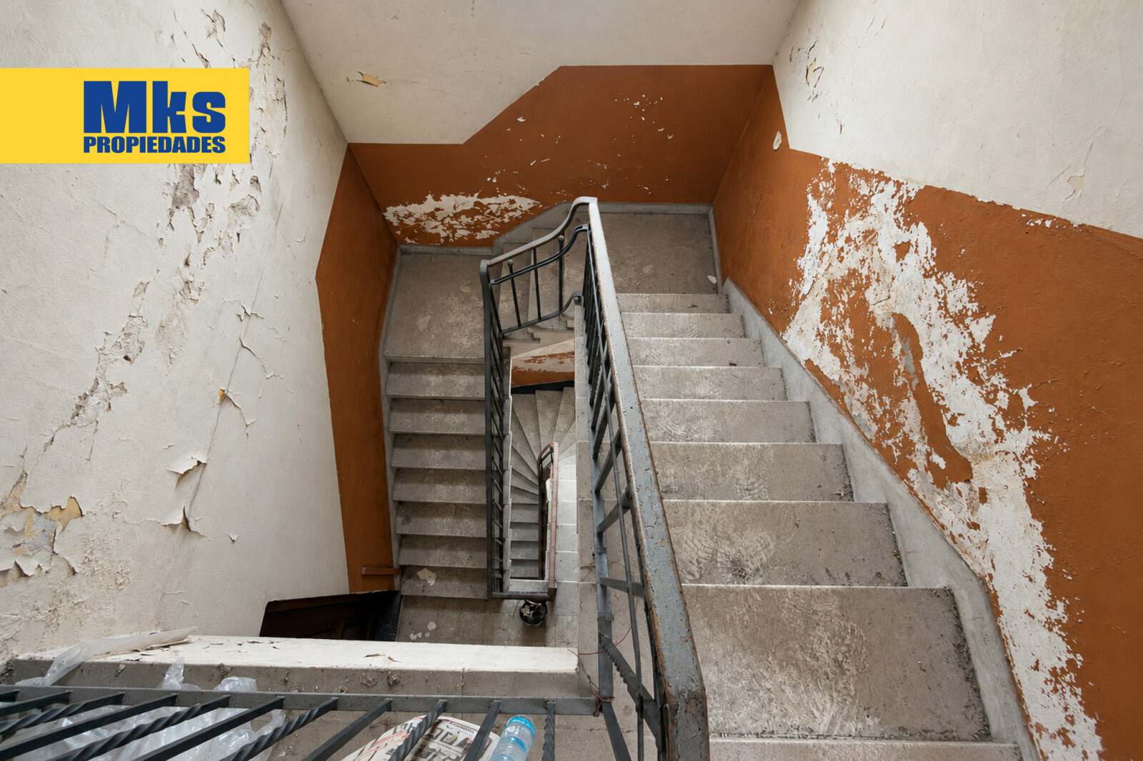 Venta en Block barrio de La Boca. 10 Phs mas local en esquina. Ideal inversion, zona de crecimiento. - 17