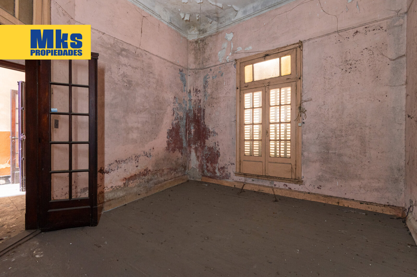 Venta en Block barrio de La Boca. 10 Phs mas local en esquina. Ideal inversion, zona de crecimiento. - 31