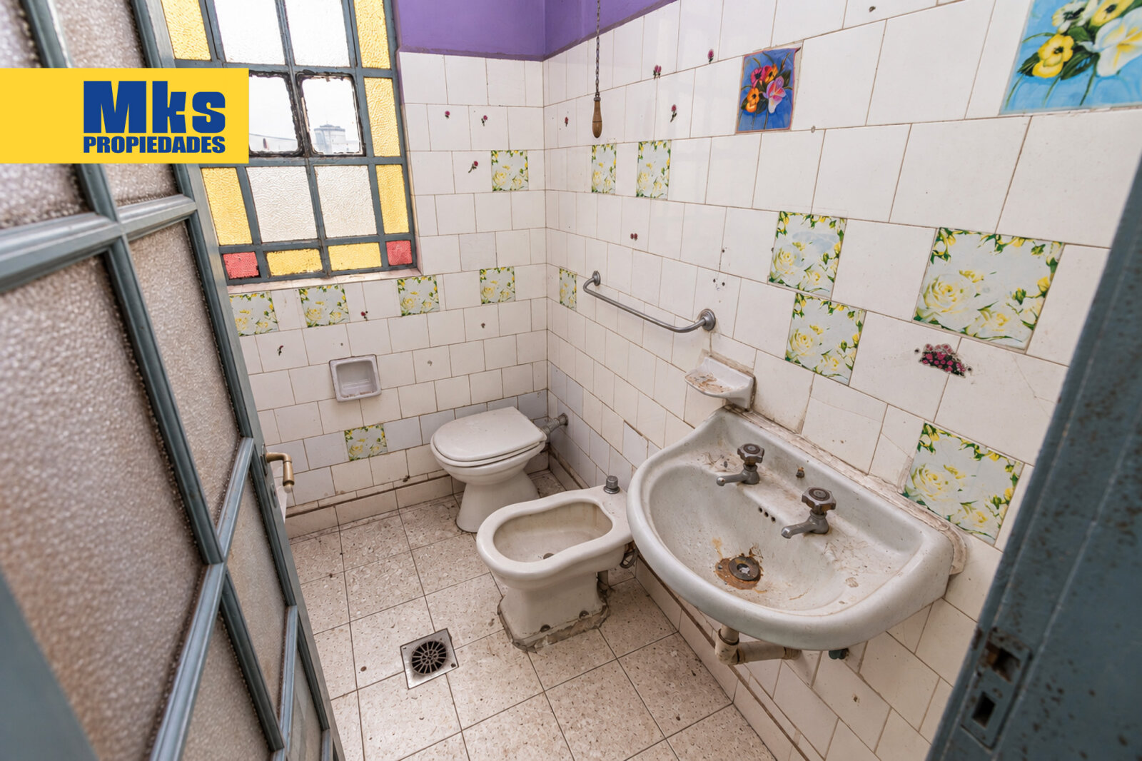 Venta en Block barrio de La Boca. 10 Phs mas local en esquina. Ideal inversion, zona de crecimiento. - 80
