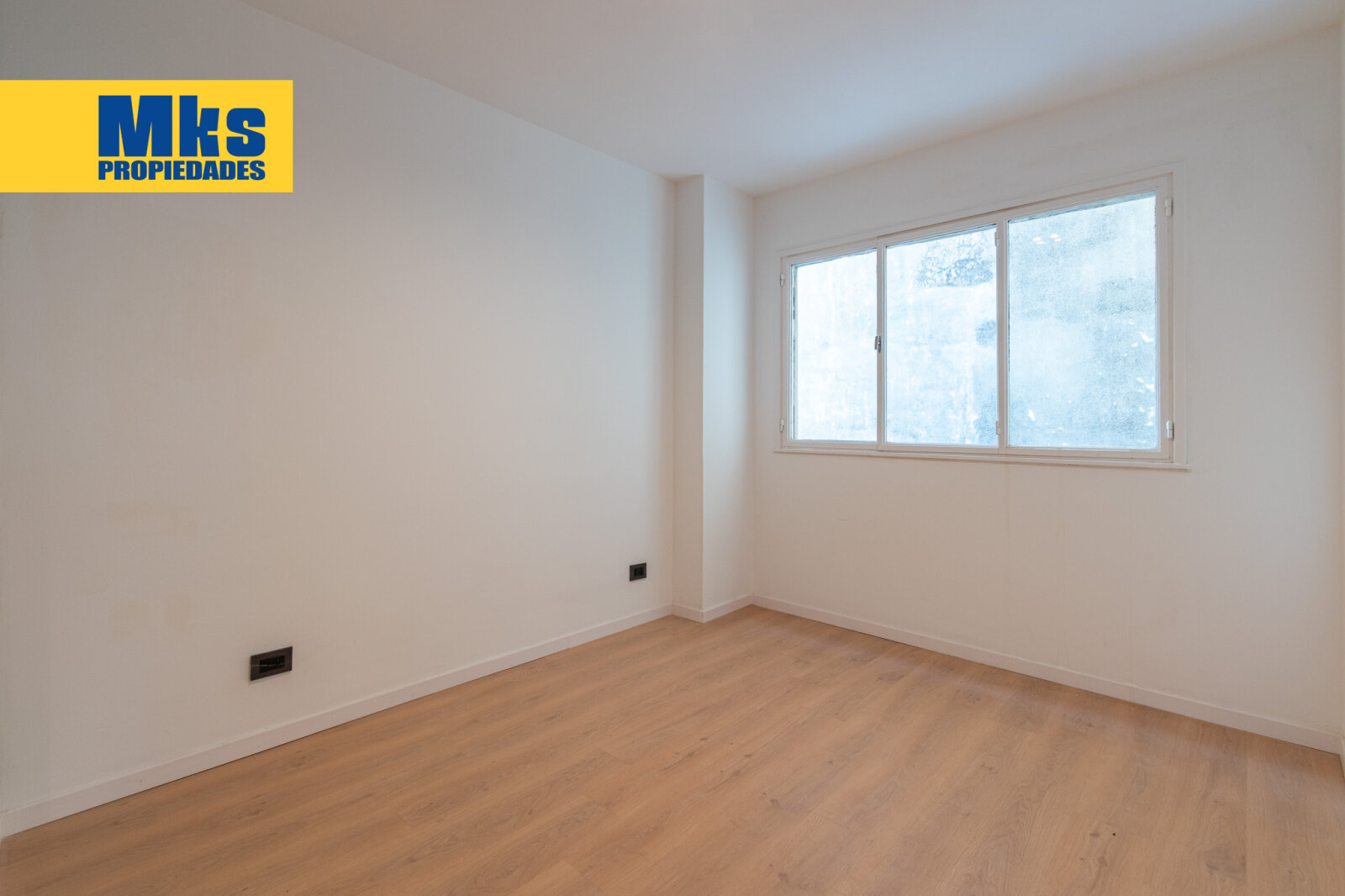Departamento en venta 4 ambientes reciclado c/ balcon corrido muy luminoso. Barracas. — foto 13