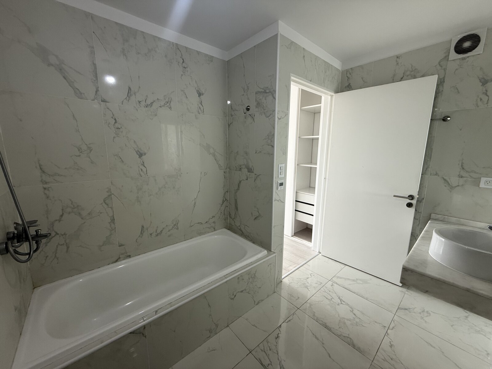 Departamento en alquiler de 3 ambientes - 16