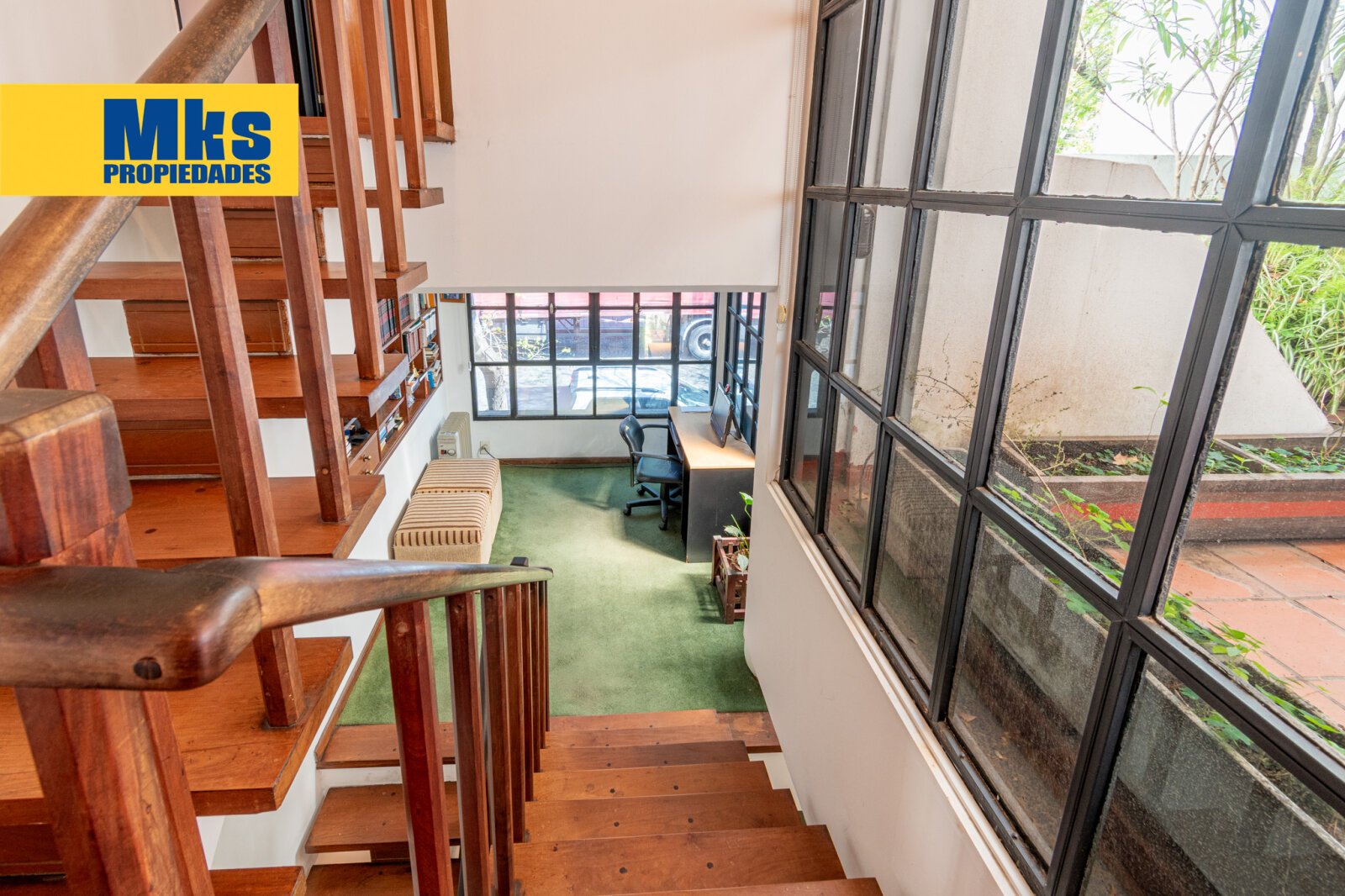 Excelente casa moderna en venta. Patio, terraza, balcon y quincho. Barracas. - 29