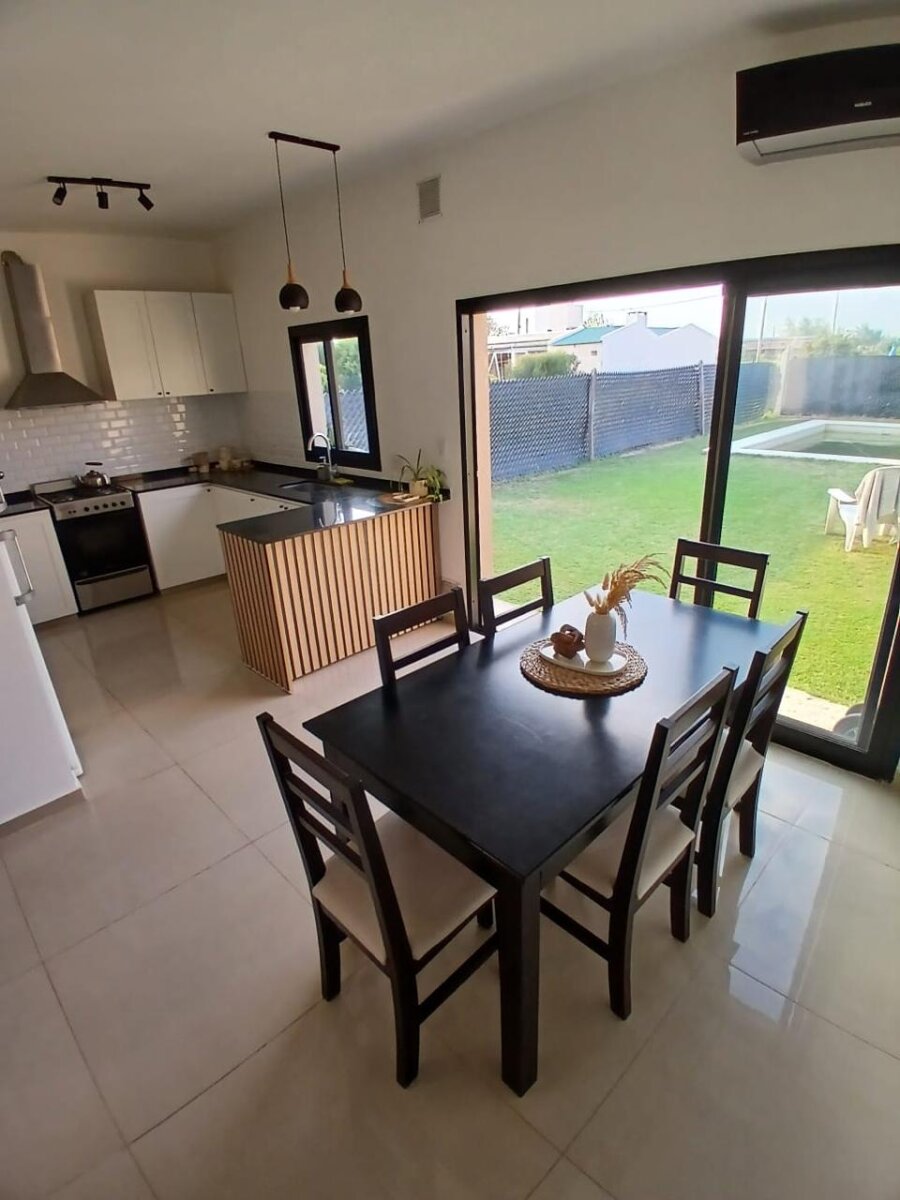 CASA 2 DORMITORIOS CON PILETA — foto 11