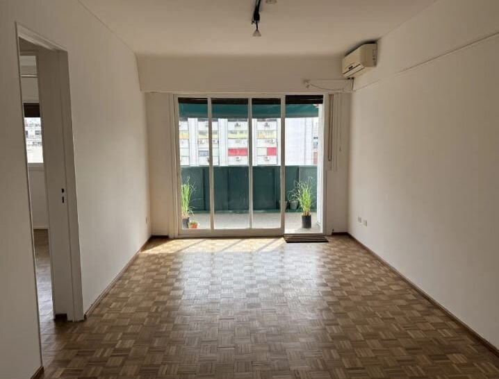Se Vende un Hermoso Departamento de 2 Ambientes con Balcón - San Nicolas