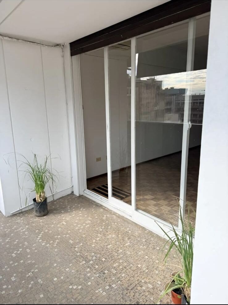 Se Vende un Hermoso Departamento de 2 Ambientes con Balcón - San Nicolas — foto 3