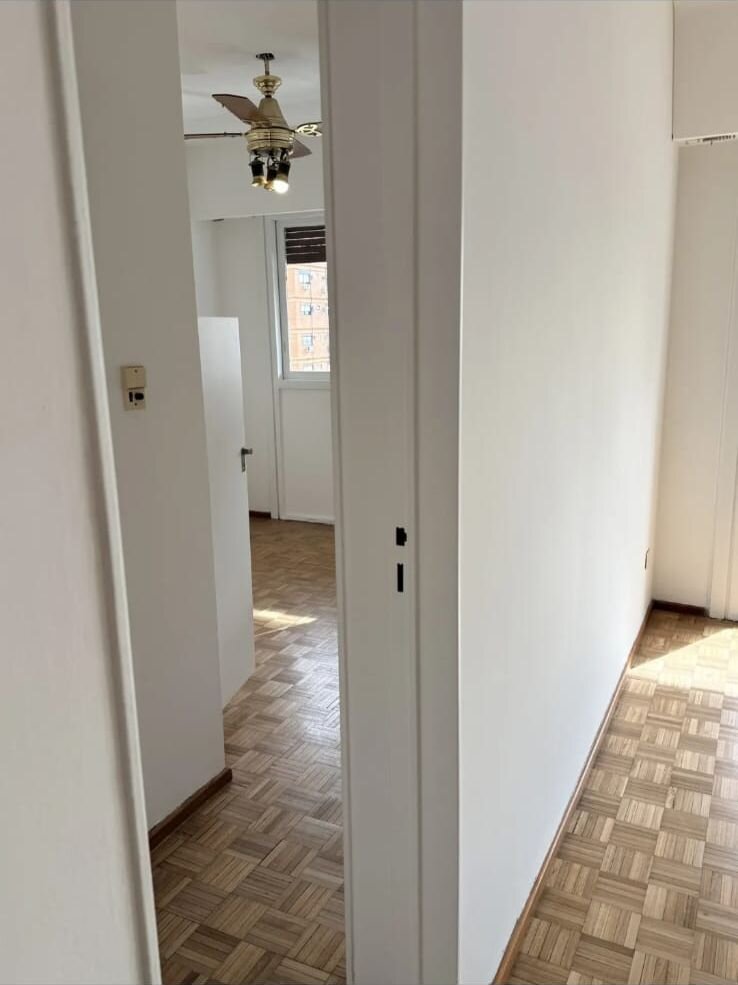 Se Vende un Hermoso Departamento de 2 Ambientes con Balcón - San Nicolas — foto 12