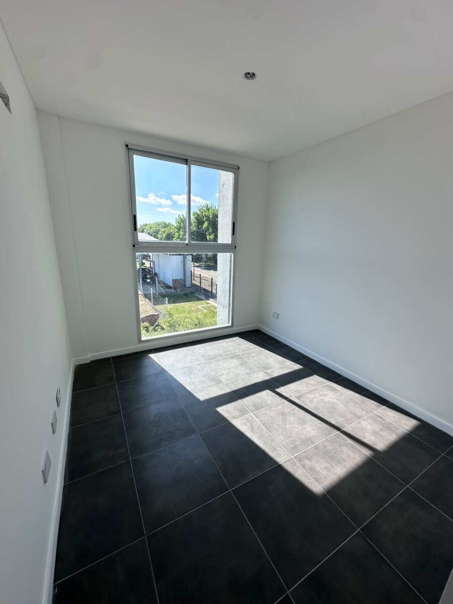 VENTA DEPARTAMENTO 2 DORMITORIOS GRANADERO BAIGORRIA — foto 14