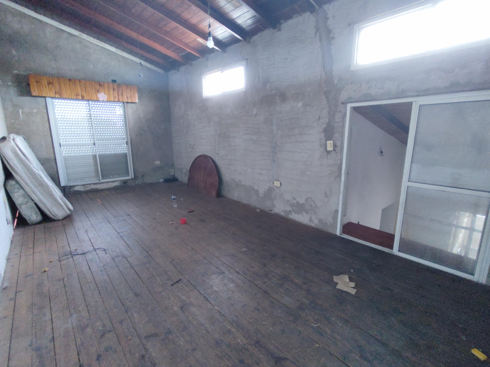 Venta PH 4 ambientes con 2 locales en Villa Luzuriaga - 17
