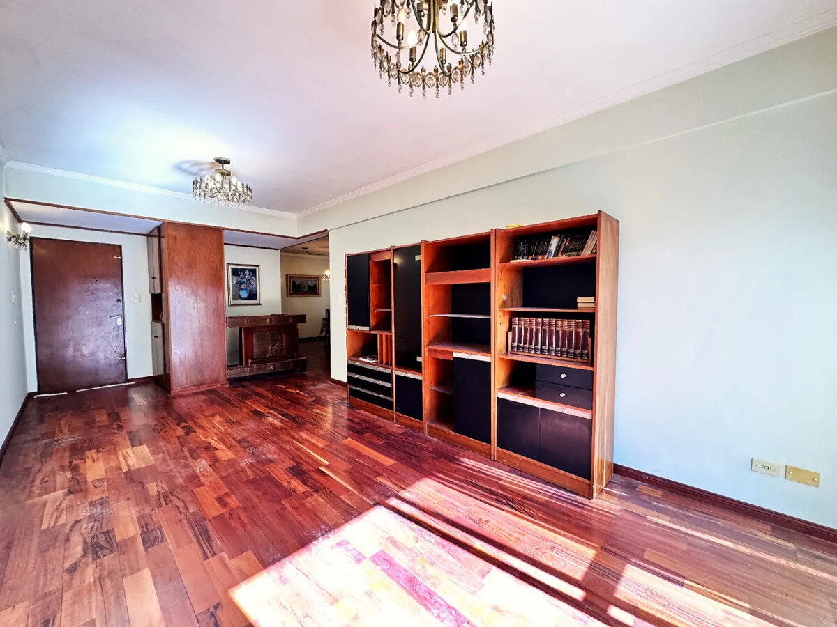 Venta Departamento 2 Dormitorios Centro Con Cochera — foto 5