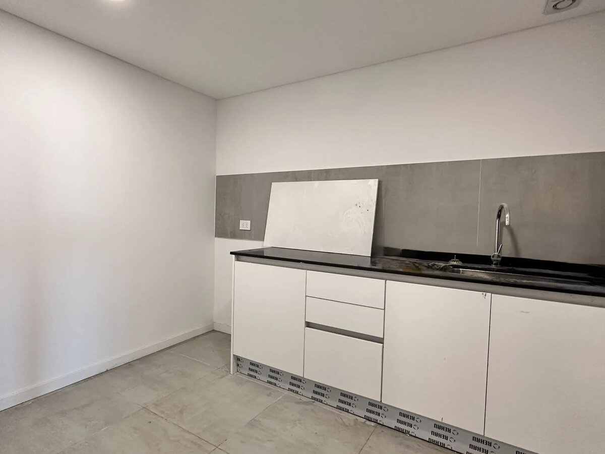 Venta Oficina Fisherton Con Cochera - 8