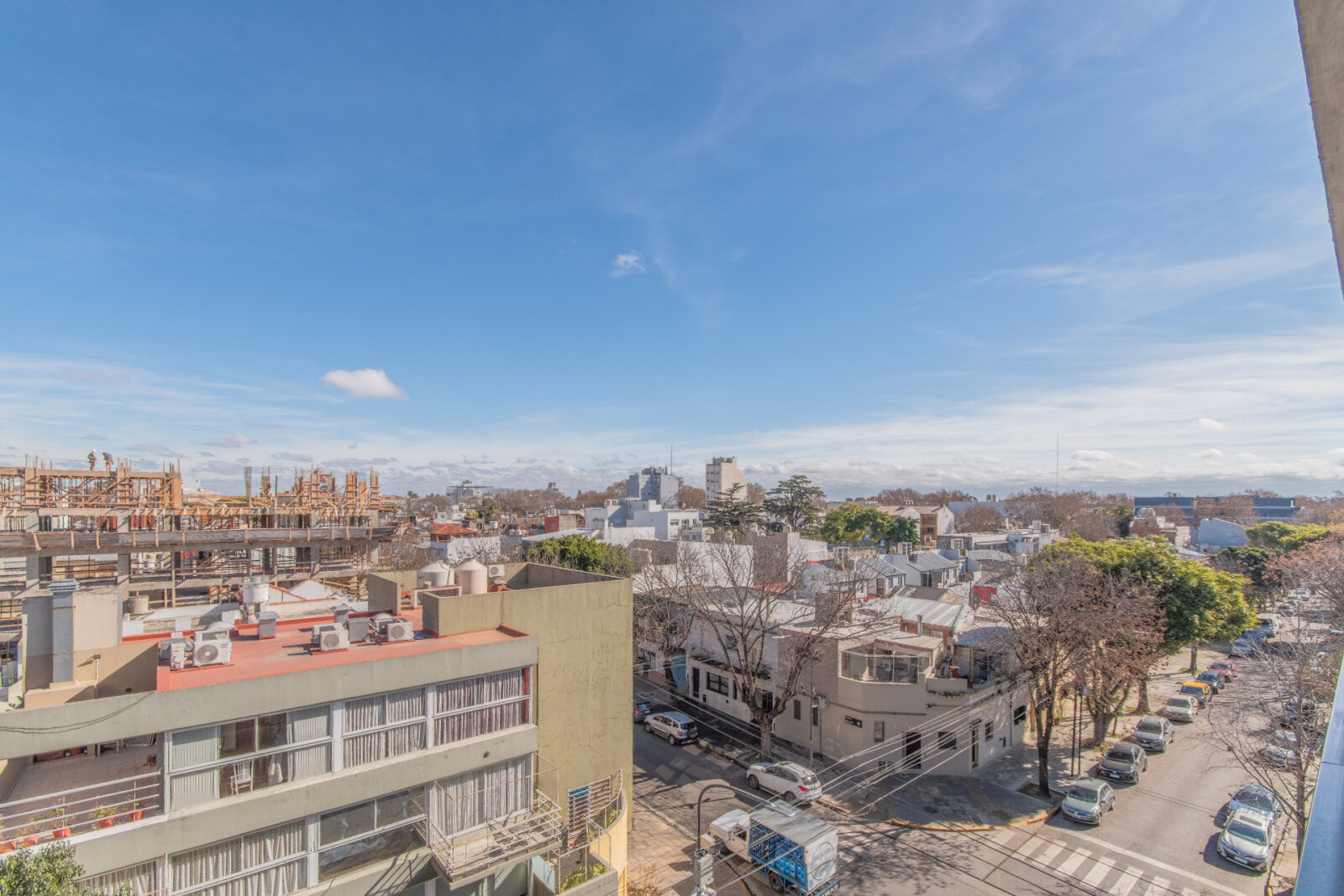 Monoambiente. Luminoso. Balcon. Villa Urquiza. — foto 5
