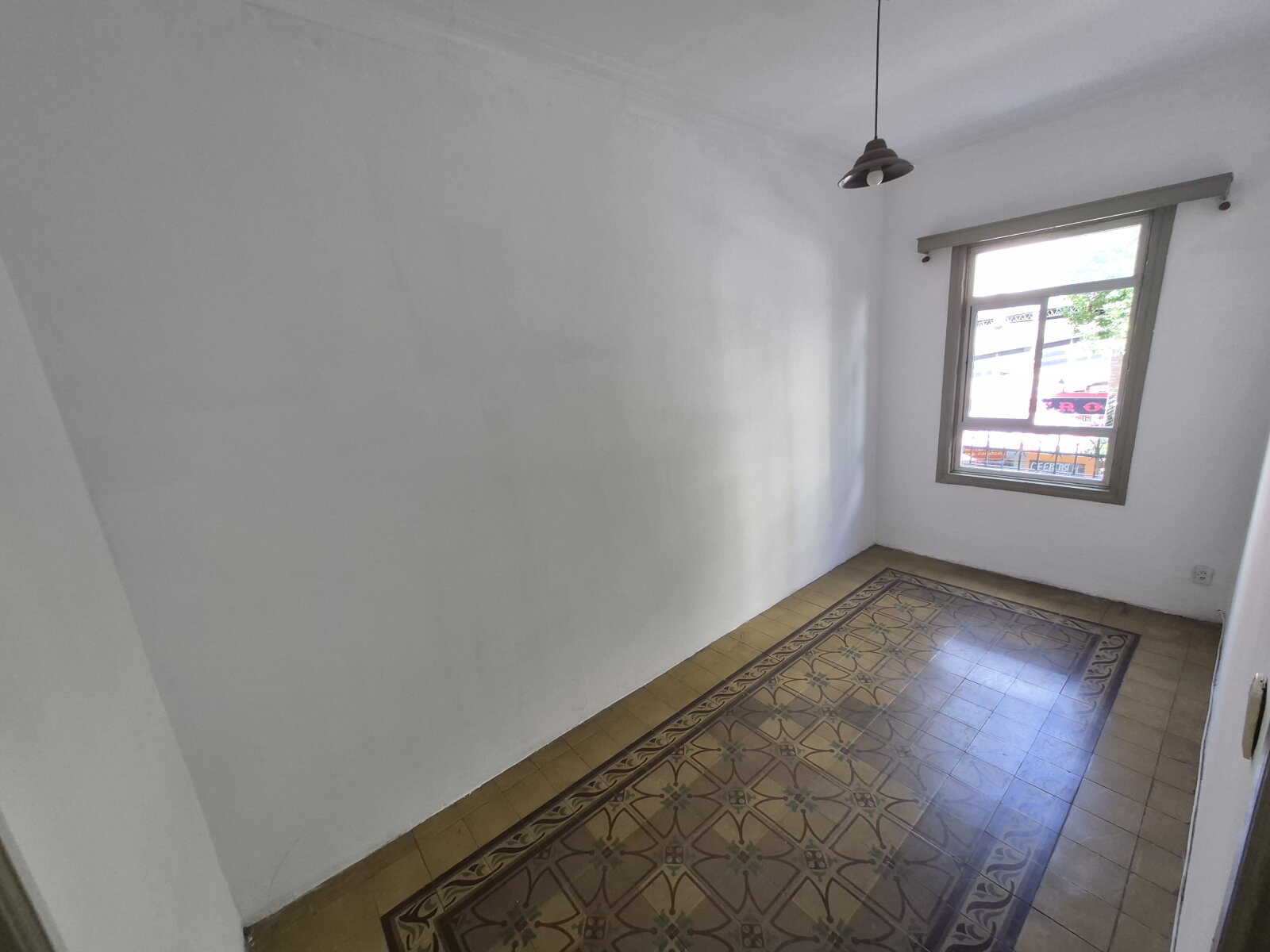CASA DE DOS PISOS 5 A 6 HABITACIONES EN URQUIZA 65 CENTRO — foto 11