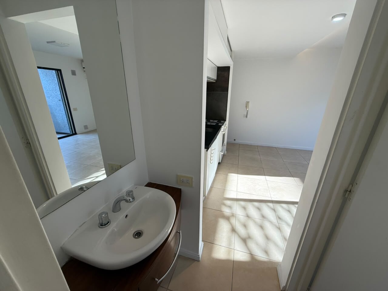 ALQUILER – DEPARTAMENTO DE 1 DORMITORIO CON AMPLIO BALCÓN | PRIMERO DE MAYO 2278 – BARRIO LA SEXTA — foto 15