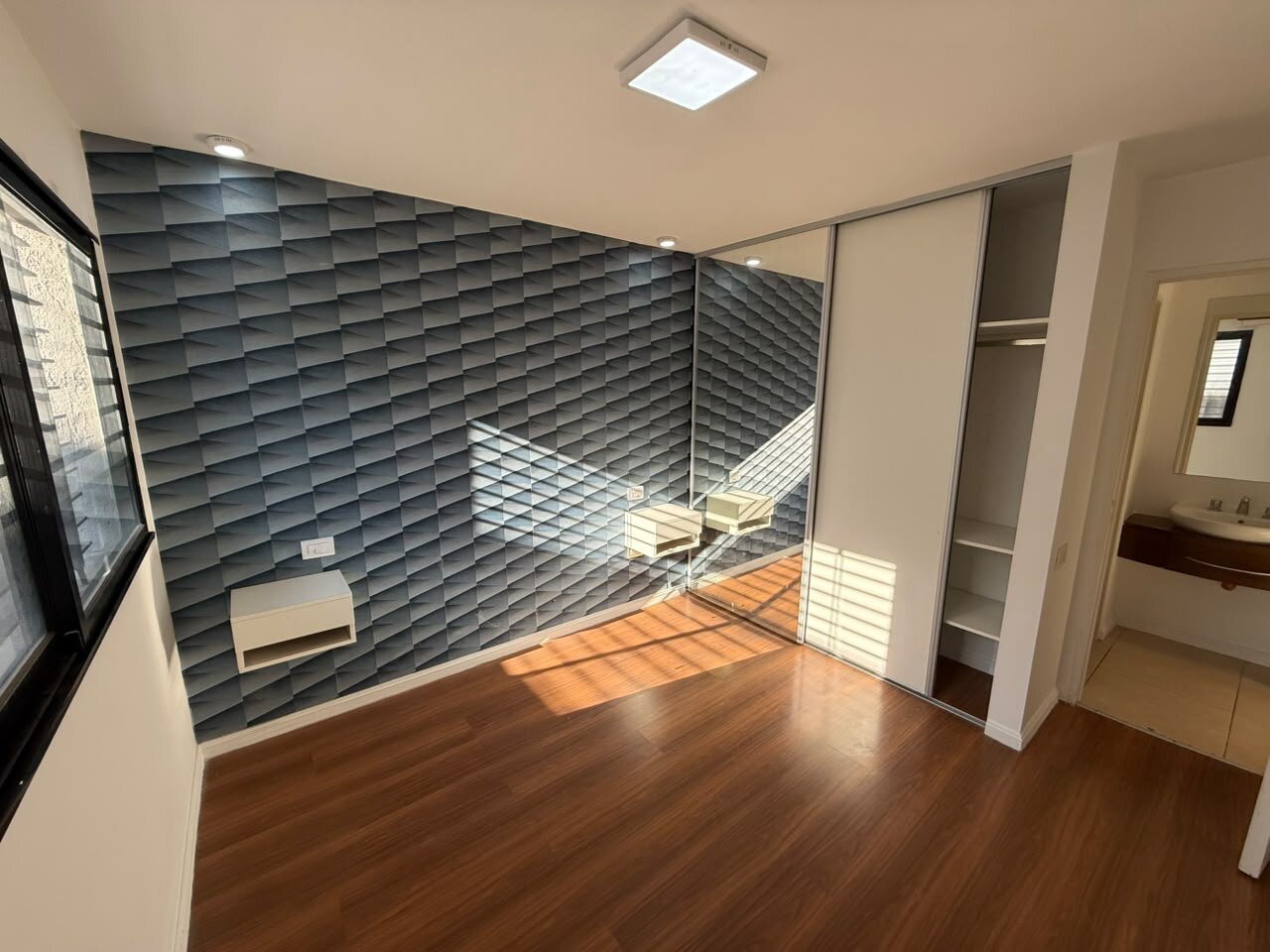 ALQUILER – DEPARTAMENTO DE 1 DORMITORIO CON AMPLIO BALCÓN | PRIMERO DE MAYO 2278 – BARRIO LA SEXTA — foto 8