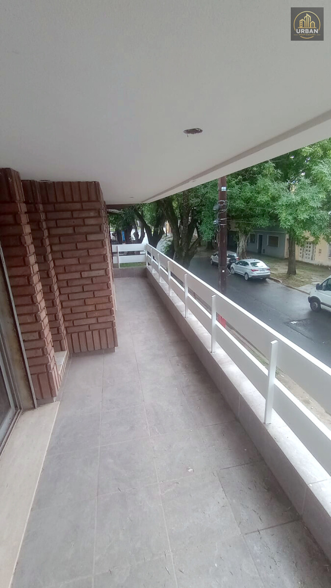 Venta Casa y Local Comercial, Pte Roca 3880, Barrio Matheu - 11