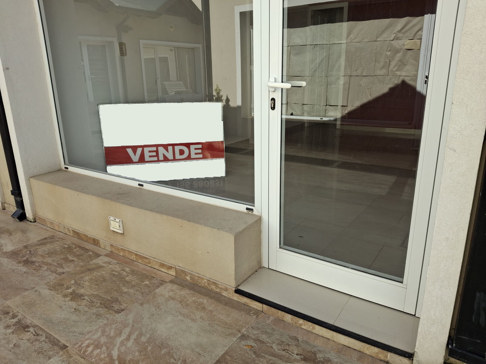 Ibarlucea: Portal de Ki, San Martin y Maipu Locales centricos en alquiler, Santa Fe, Argentina - 268